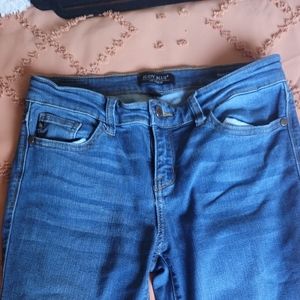 Judy Blue Midrise bootcut. Size 7